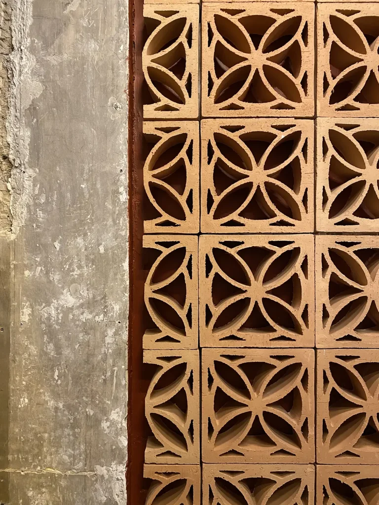 Réalisation restaurant BMK Paris-Bamako rue de la Fidélité à Paris