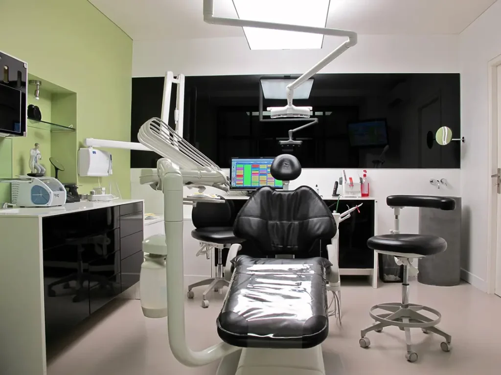 Rénovation cabinet dentaire rue des Blancs-Manteaux à Paris